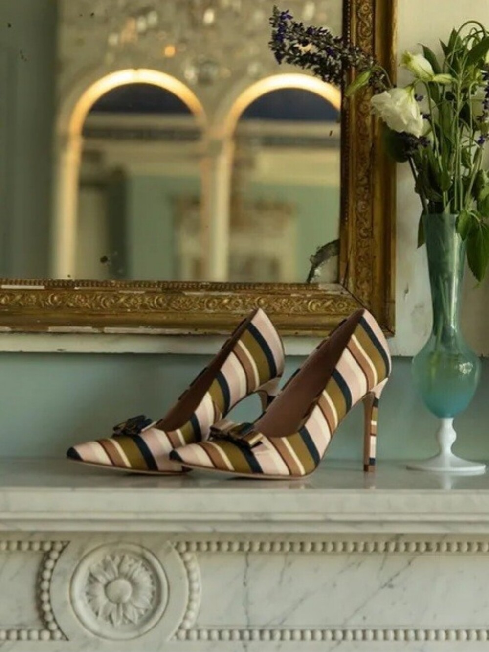 Antonio Melani Style Bungalow Pumps 10 Striped Jacquard Worth Bow Pointy New$170